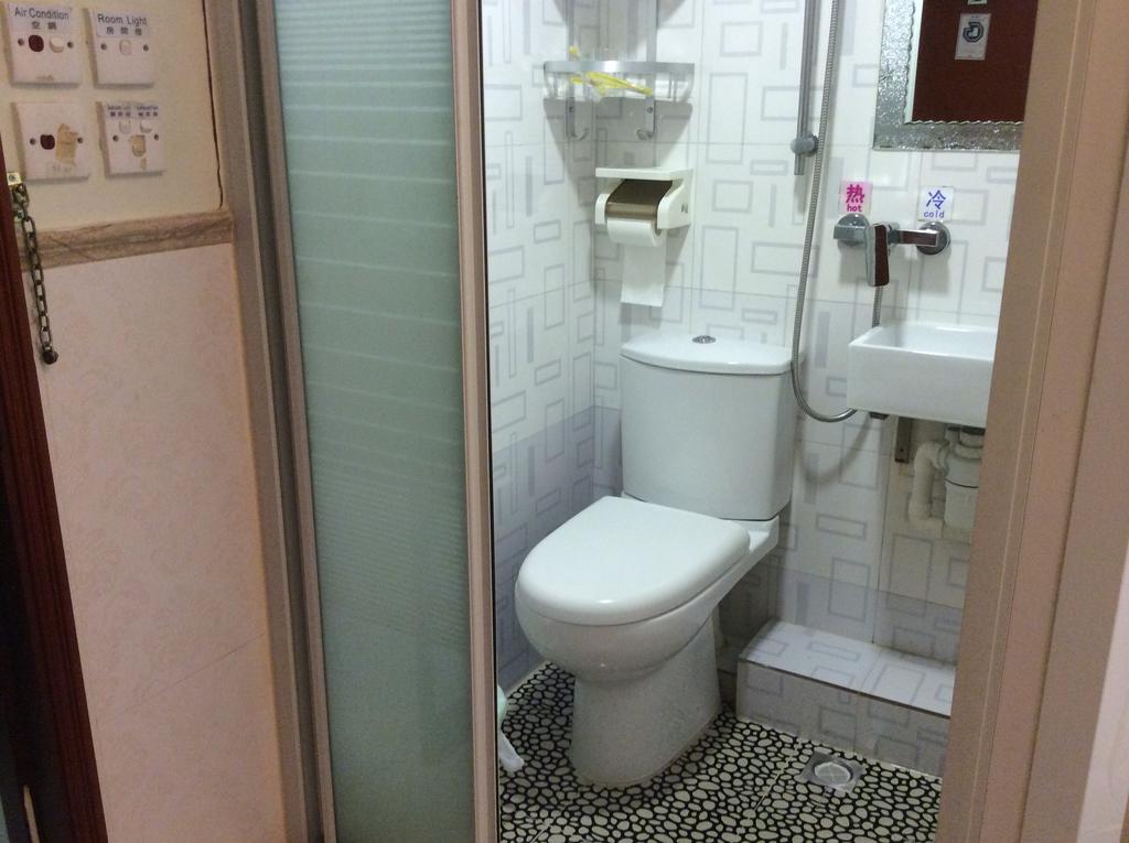 Li Cheng Guesthouse Hong Kong Extérieur photo