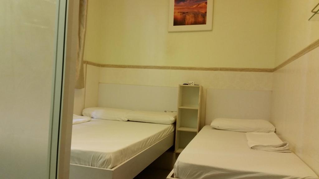 Li Cheng Guesthouse Hong Kong Extérieur photo